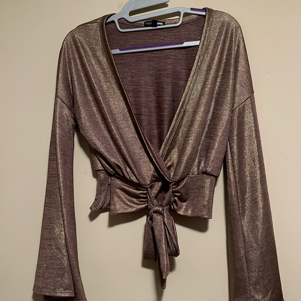 Fashion nova cropped top